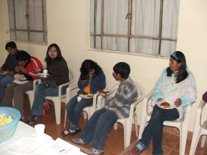 from left to right: Josue, Gustavo, Magali, Wendi, Nando, y Lupita